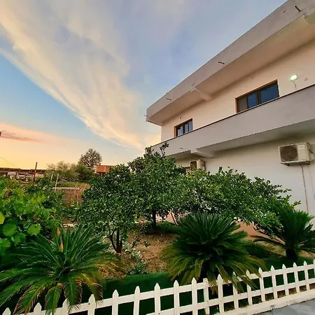 Elezi Πανσιόν 3*