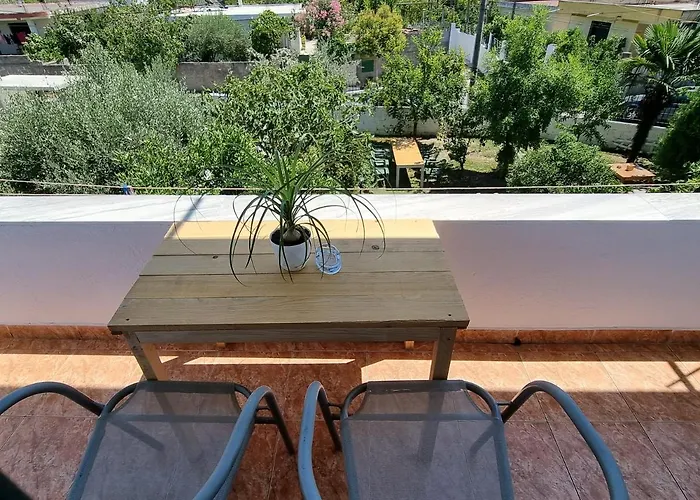 בית הארחה Elezi